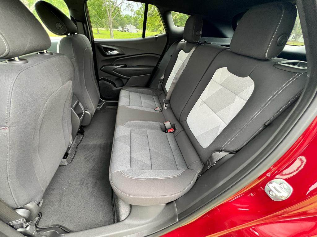 new 2025 Chevrolet Trax car, priced at $24,330