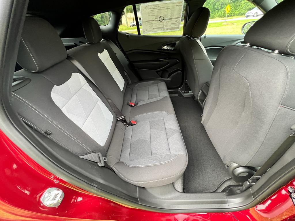 new 2025 Chevrolet Trax car, priced at $24,330