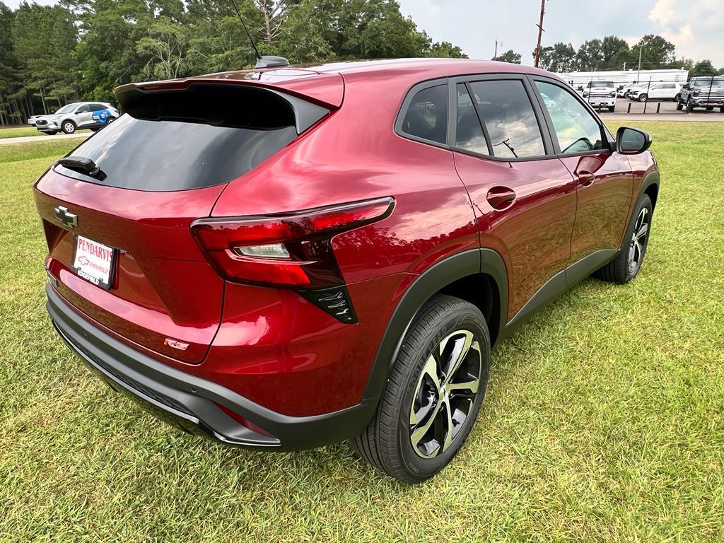 new 2025 Chevrolet Trax car, priced at $24,330