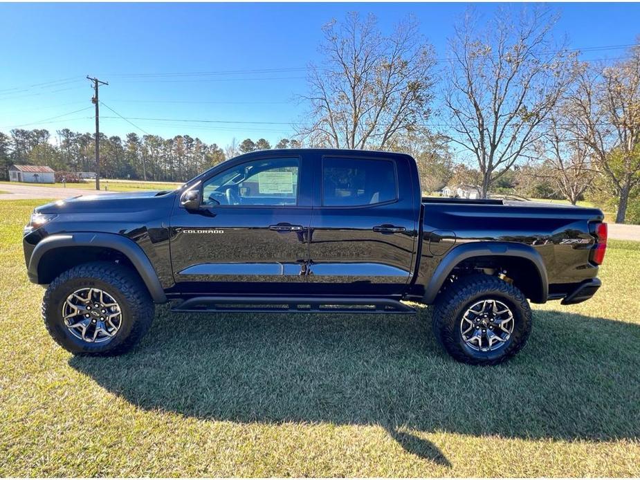 new 2024 Chevrolet Colorado car, priced at $50,225