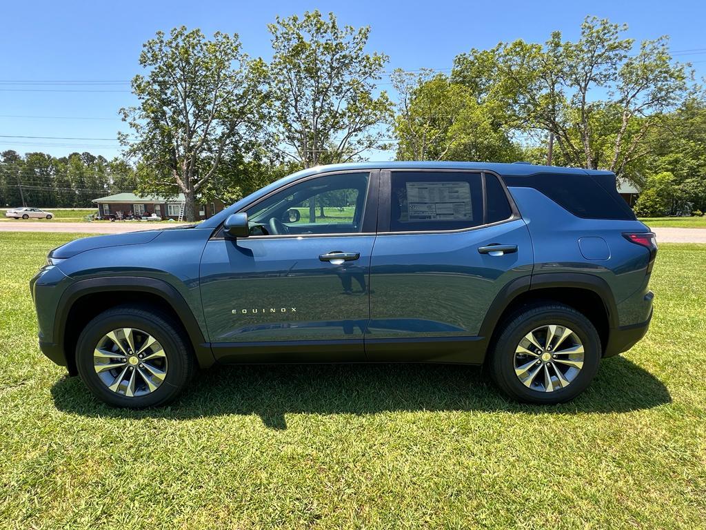 new 2026 Chevrolet Equinox car, priced at $30,035