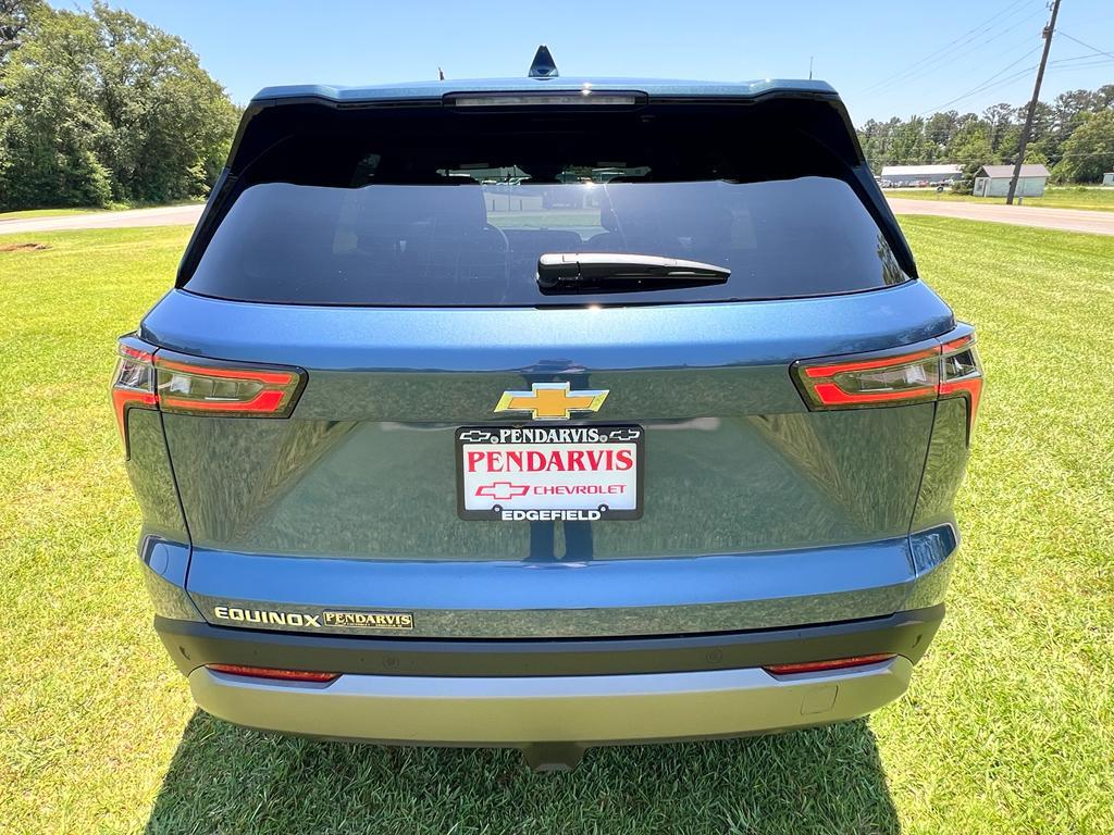 new 2026 Chevrolet Equinox car, priced at $30,035