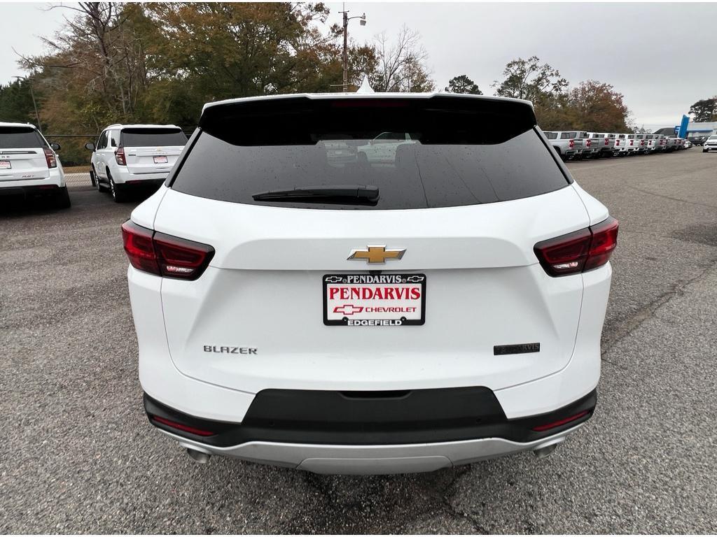 new 2025 Chevrolet Blazer car, priced at $36,525