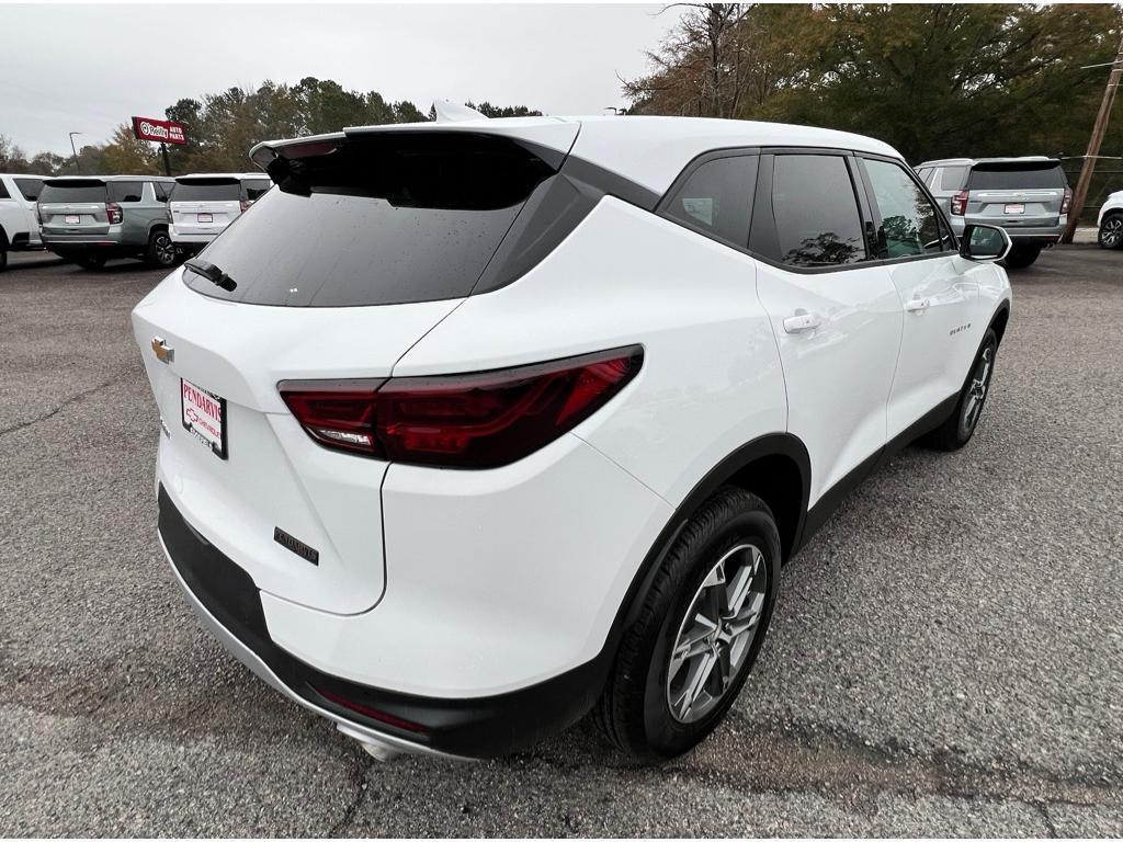 new 2025 Chevrolet Blazer car, priced at $36,525