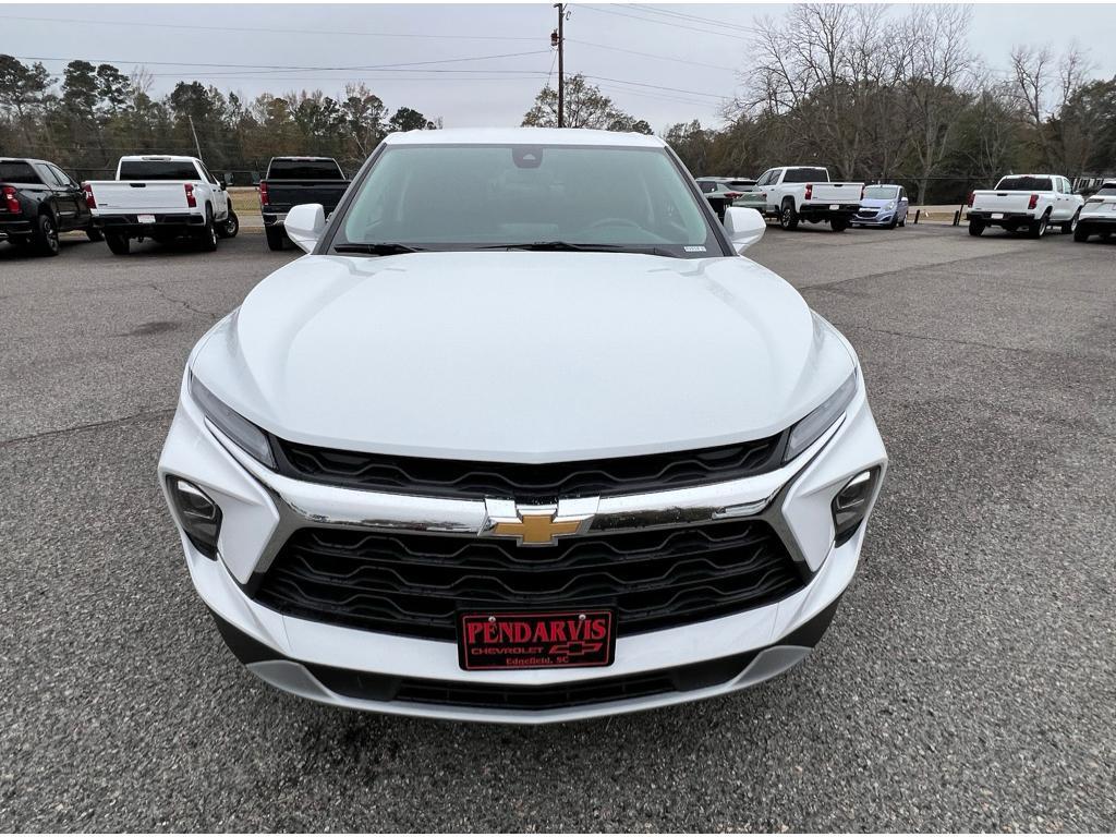 new 2025 Chevrolet Blazer car, priced at $36,525