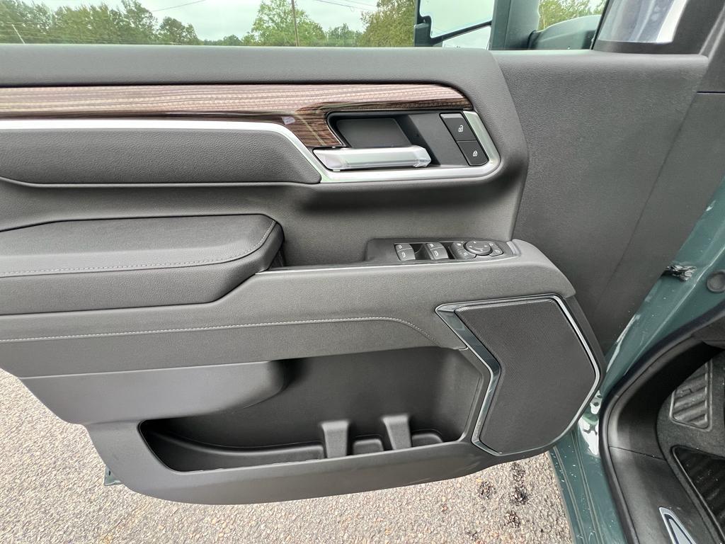 new 2026 Chevrolet Silverado 2500 car, priced at $77,230