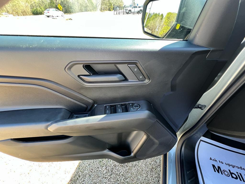 new 2025 Chevrolet Colorado car, priced at $33,535