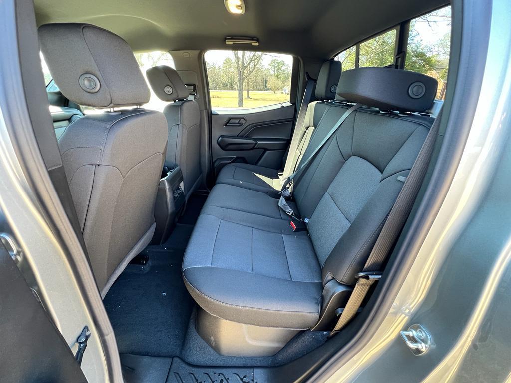 new 2025 Chevrolet Colorado car, priced at $33,535