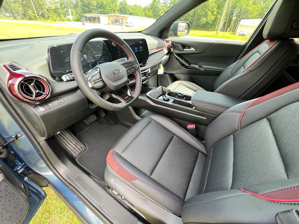 new 2026 Chevrolet Equinox car, priced at $35,380