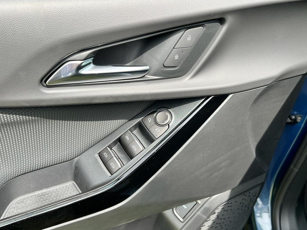 new 2026 Chevrolet Equinox car, priced at $35,380