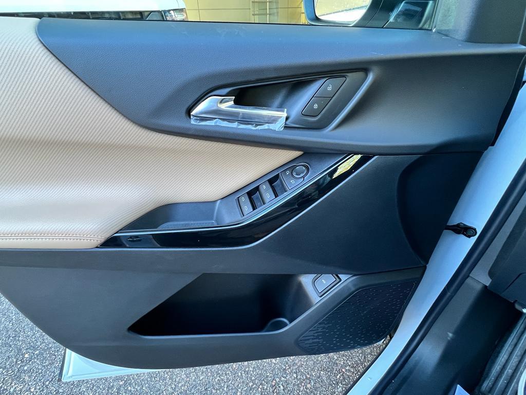 new 2026 Chevrolet Equinox car, priced at $36,775