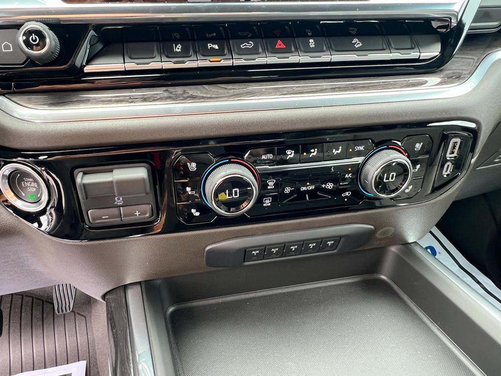 new 2025 Chevrolet Silverado 2500 car, priced at $69,420