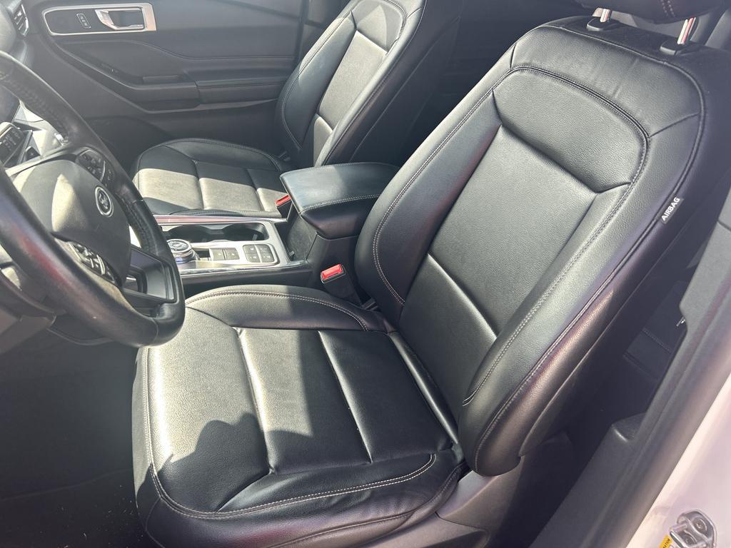 used 2020 Ford Explorer car