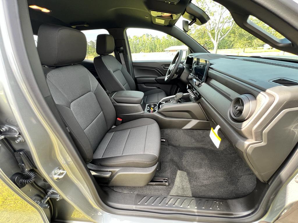 new 2026 Chevrolet Colorado car, priced at $35,080
