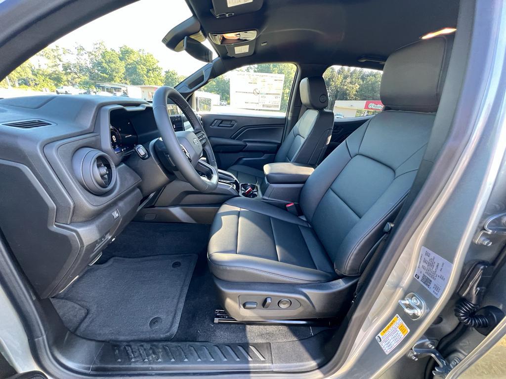 new 2026 Chevrolet Colorado car, priced at $45,435