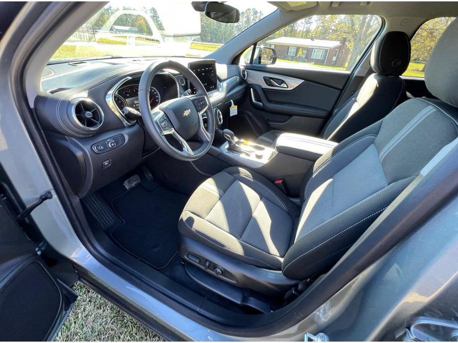 new 2025 Chevrolet Blazer car, priced at $37,525