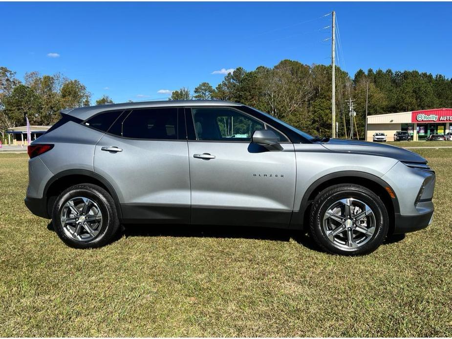 new 2025 Chevrolet Blazer car, priced at $37,525