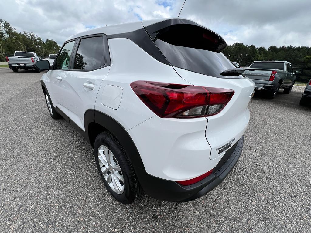 new 2026 Chevrolet TrailBlazer car, priced at $26,515