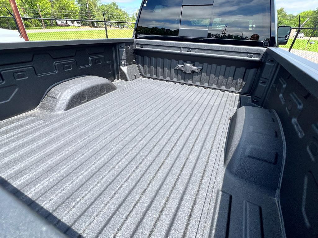 new 2025 Chevrolet Silverado 2500 car, priced at $67,970