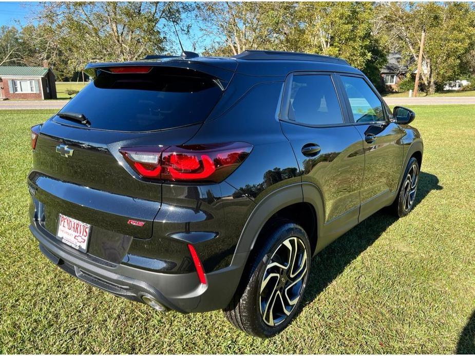 new 2025 Chevrolet TrailBlazer car, priced at $28,995