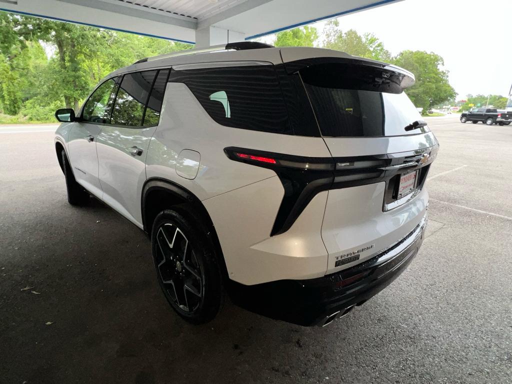 new 2025 Chevrolet Traverse car, priced at $56,330