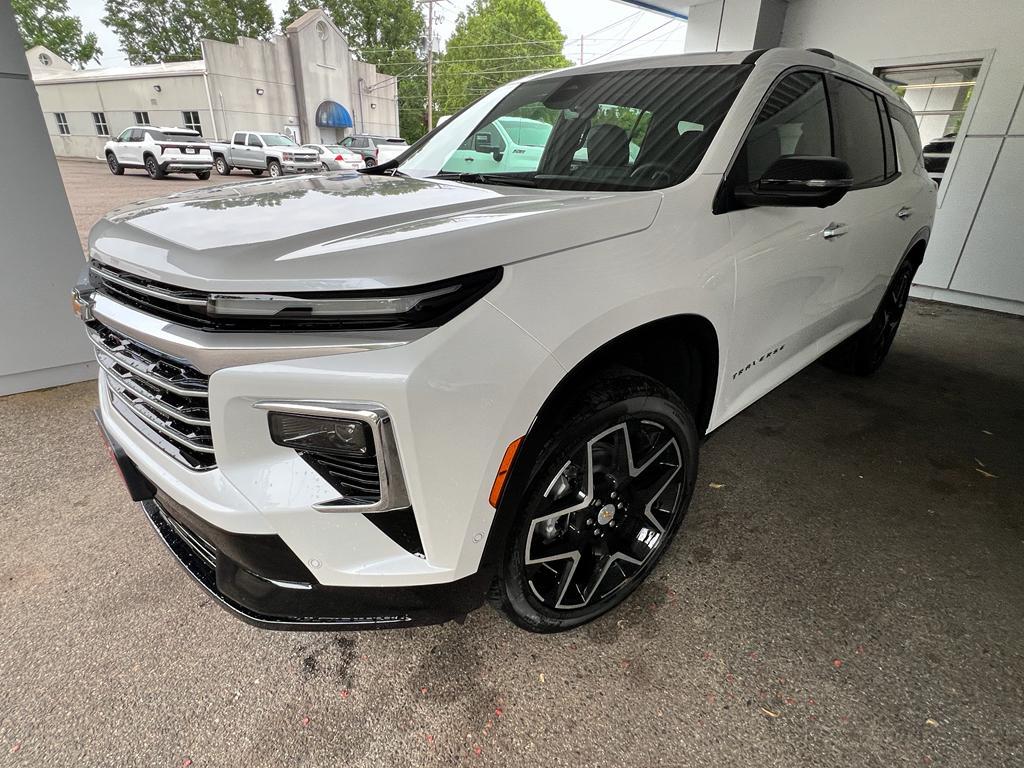 new 2025 Chevrolet Traverse car, priced at $56,330