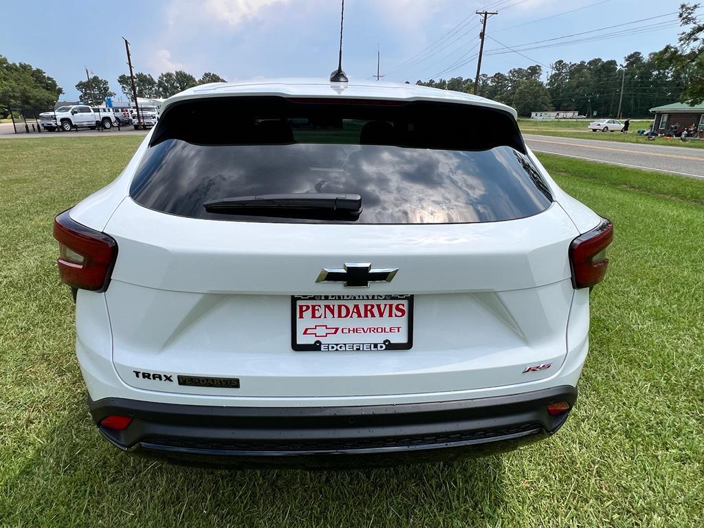 new 2025 Chevrolet Trax car, priced at $24,330