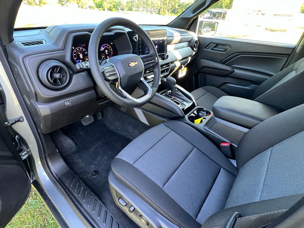 new 2025 Chevrolet Colorado car, priced at $35,285