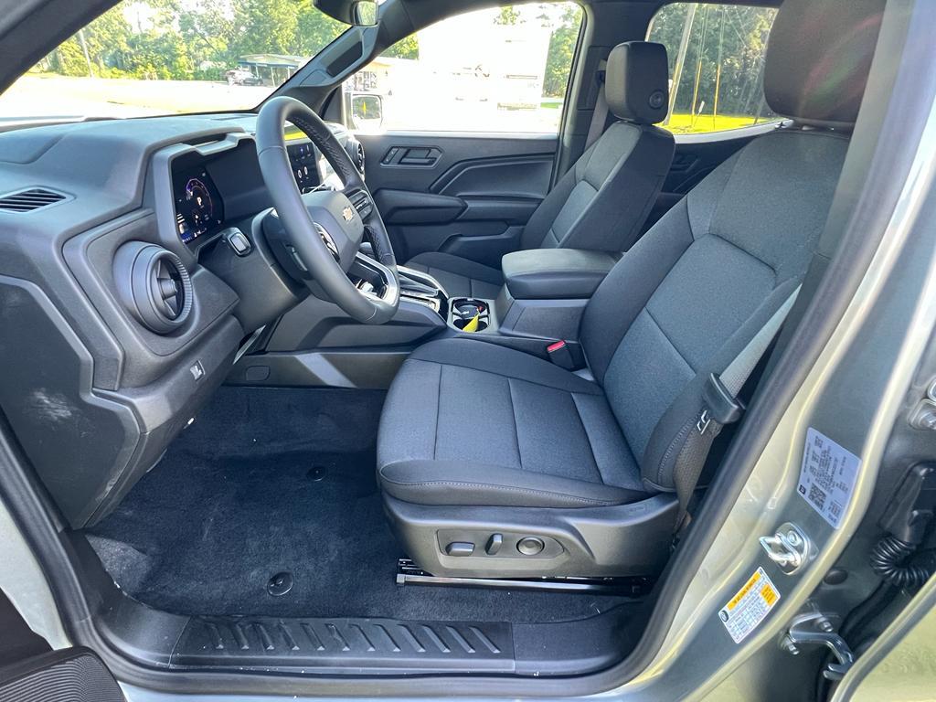 new 2025 Chevrolet Colorado car, priced at $35,285