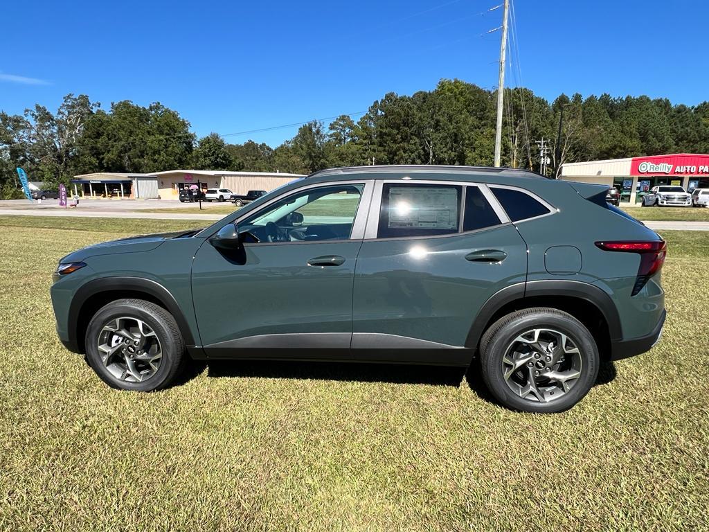 new 2026 Chevrolet Trax car, priced at $25,925