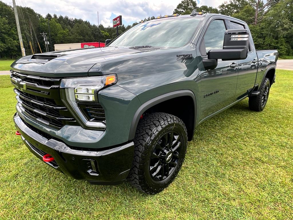 new 2025 Chevrolet Silverado 2500 car, priced at $73,625