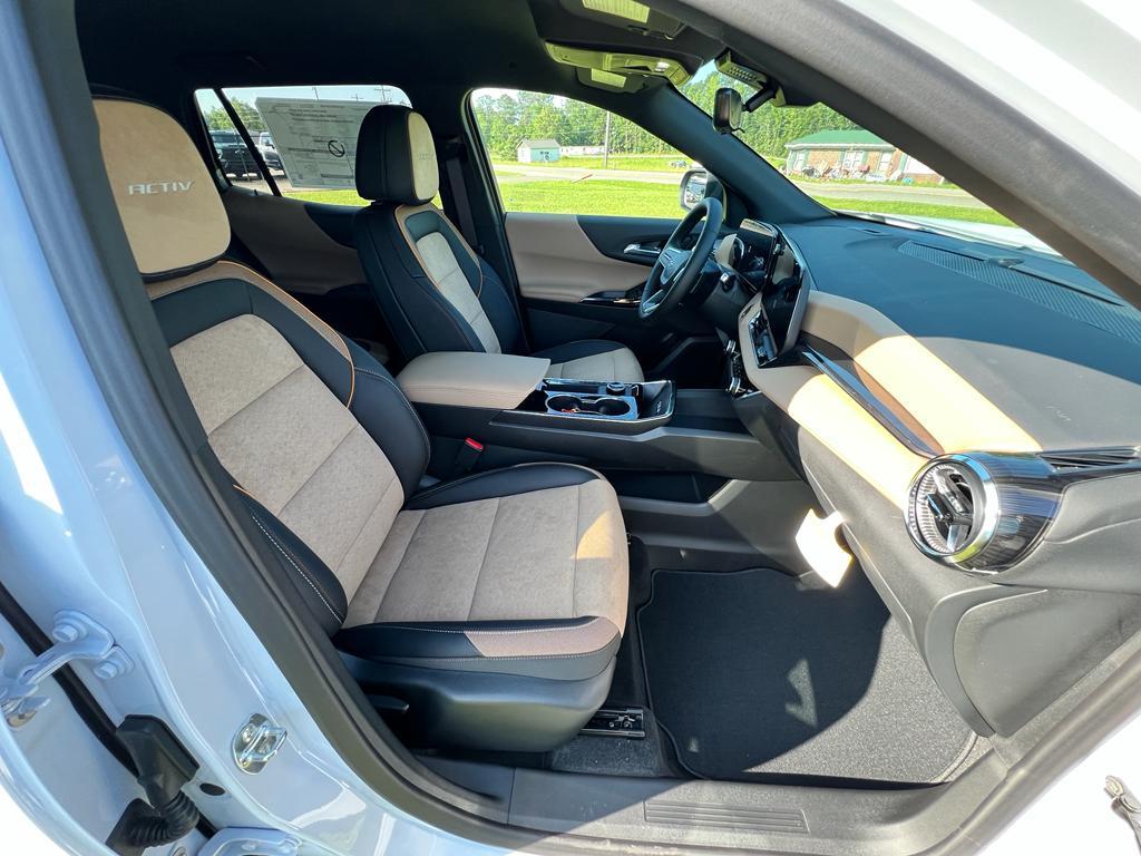 new 2026 Chevrolet Equinox car, priced at $36,375