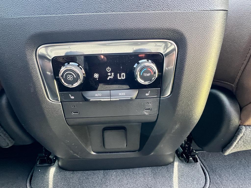 new 2025 Chevrolet Tahoe car