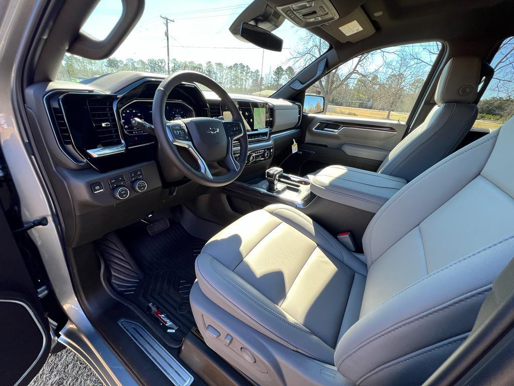 new 2025 Chevrolet Silverado 1500 car, priced at $61,500