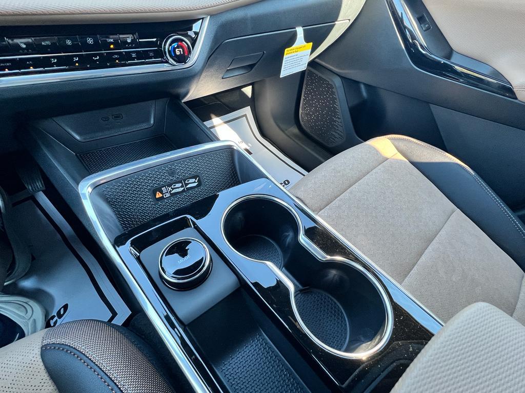 new 2026 Chevrolet Equinox car, priced at $36,275