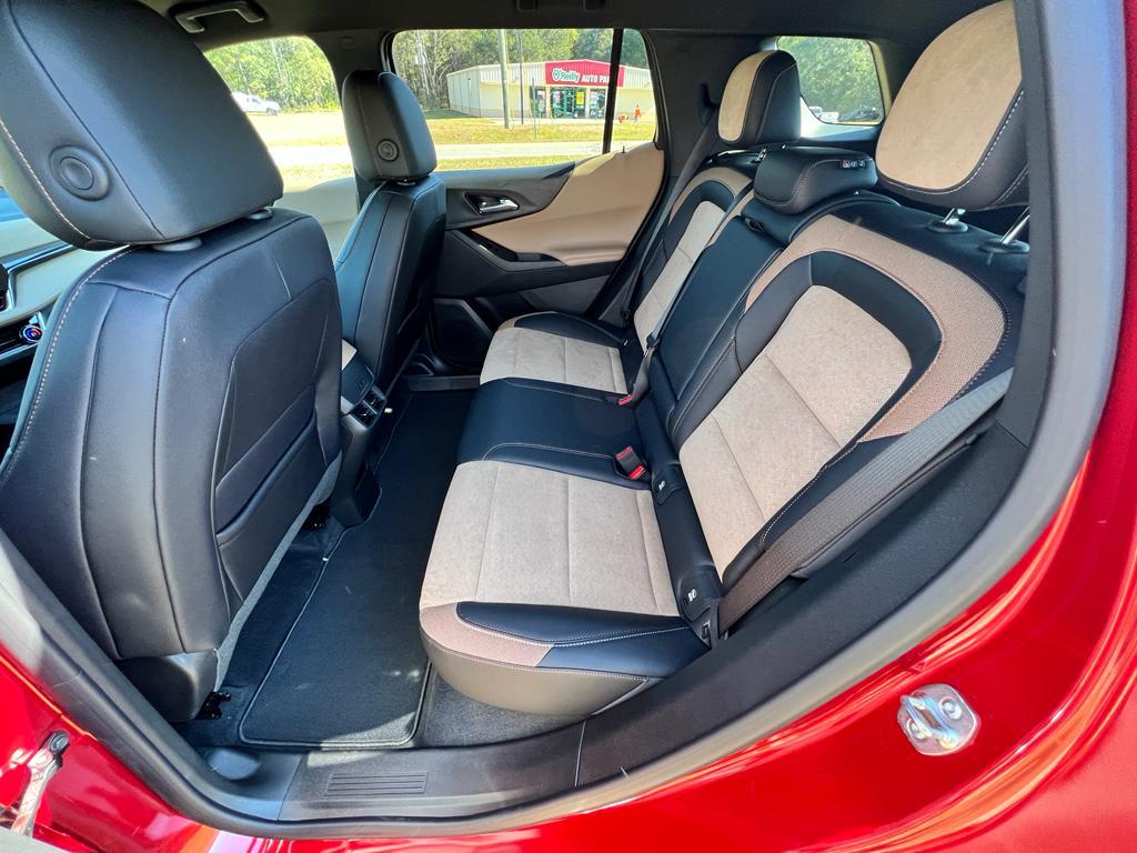 new 2026 Chevrolet Equinox car, priced at $36,275