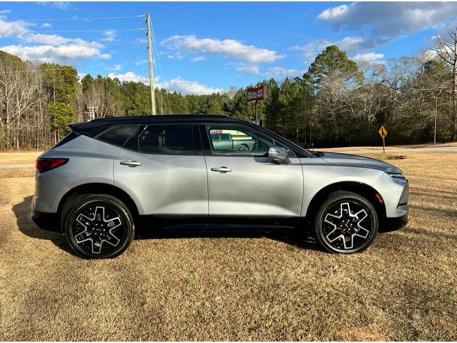 new 2025 Chevrolet Blazer car, priced at $49,040