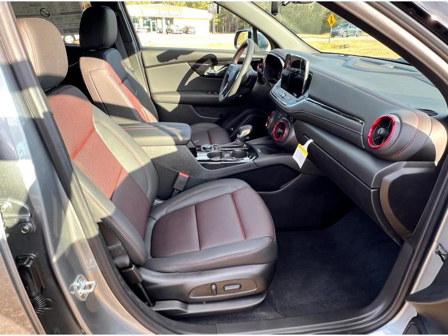 new 2025 Chevrolet Blazer car, priced at $49,040