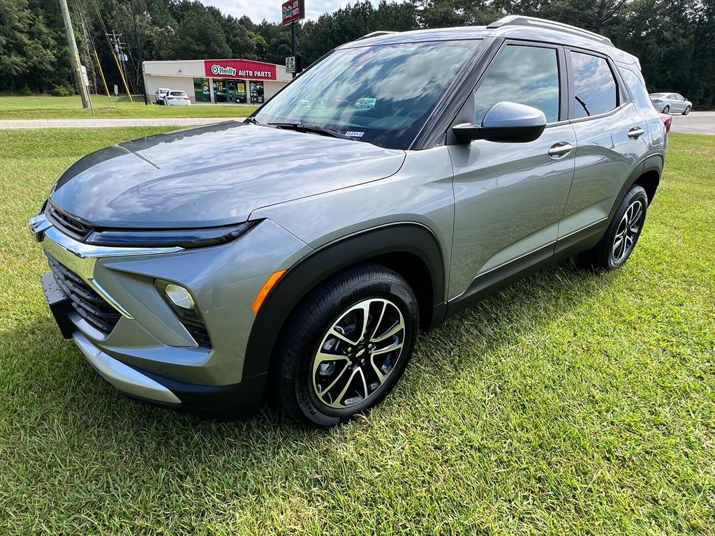 new 2026 Chevrolet TrailBlazer car, priced at $27,220