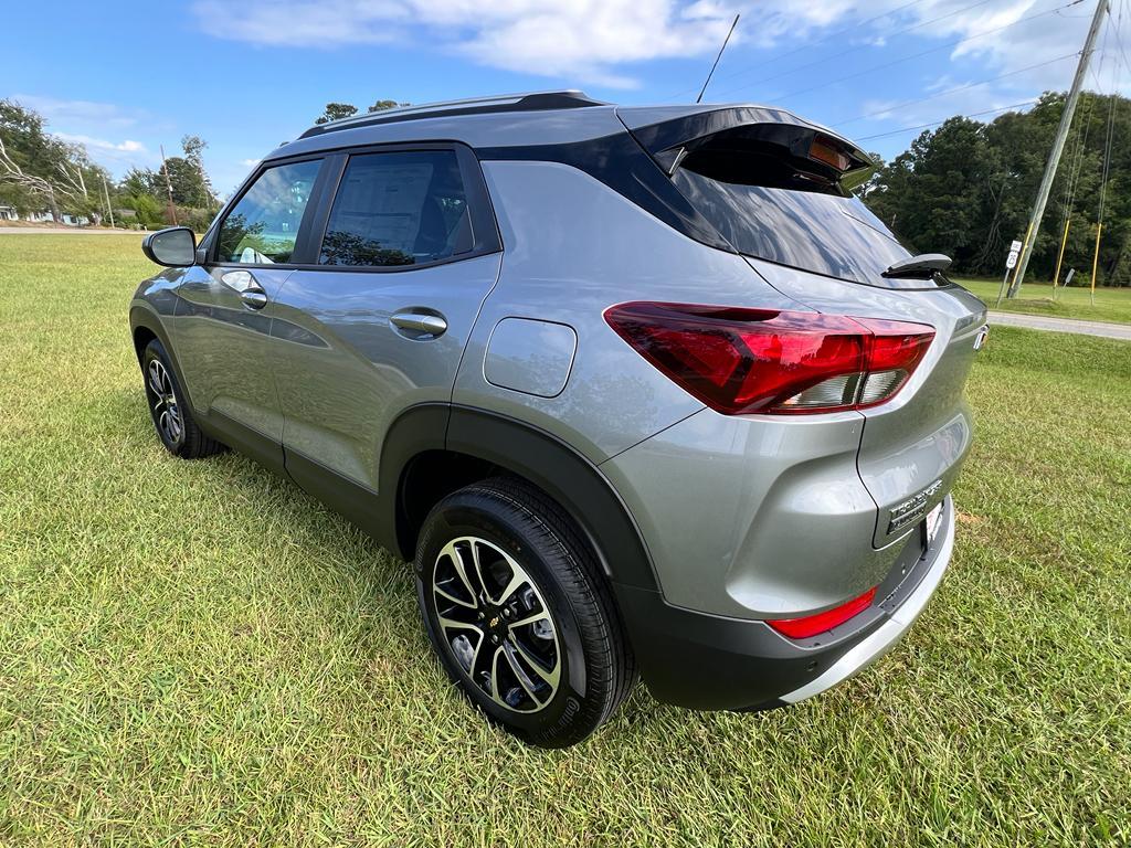 new 2026 Chevrolet TrailBlazer car, priced at $27,220