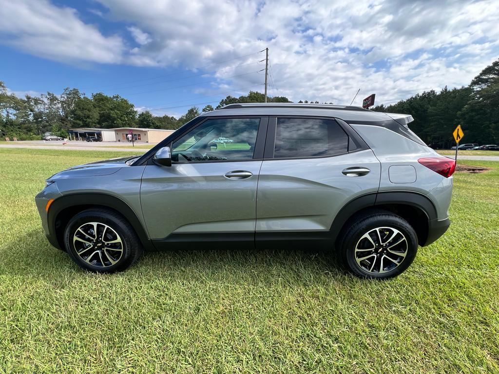 new 2026 Chevrolet TrailBlazer car, priced at $27,220