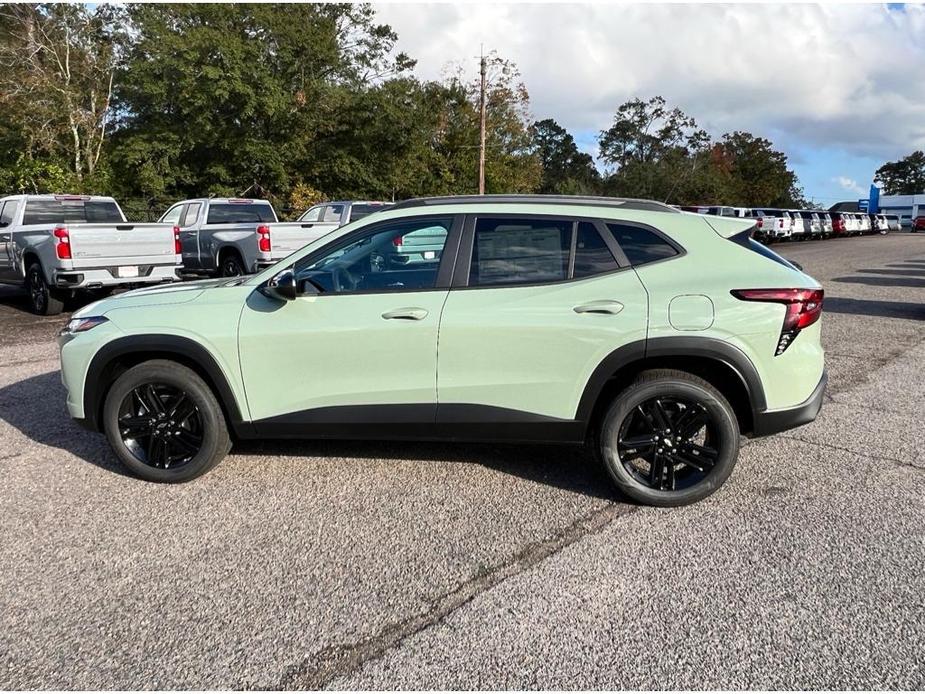 new 2025 Chevrolet Trax car, priced at $27,125