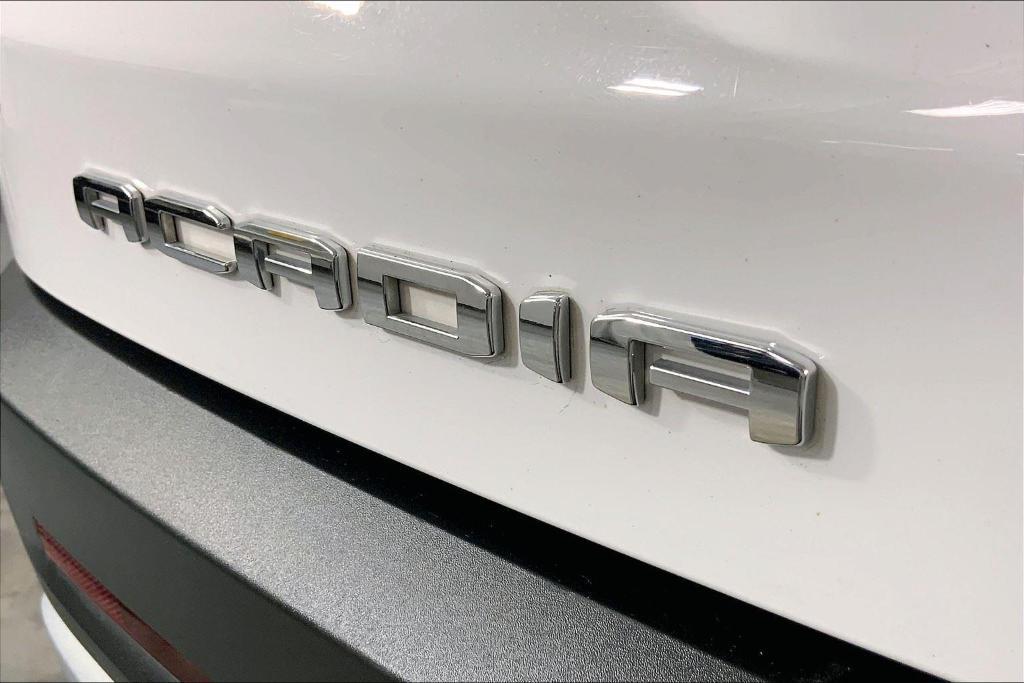 used 2023 GMC Acadia car, priced at $26,500