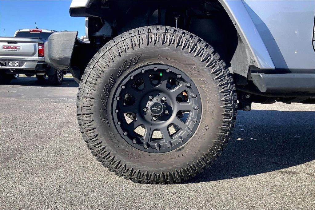 used 2018 Jeep Wrangler JK Unlimited car, priced at $19,000