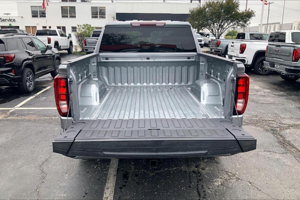 new 2026 GMC Sierra 1500 car, priced at $47,835