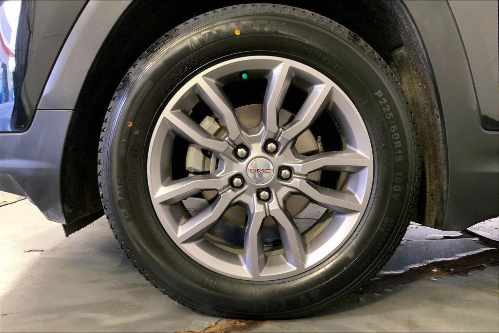 used 2024 GMC Terrain car, priced at $26,000