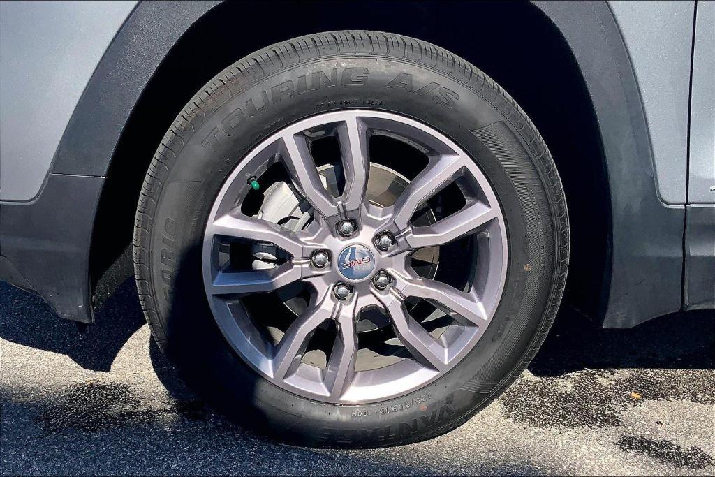 used 2024 GMC Terrain car, priced at $24,000