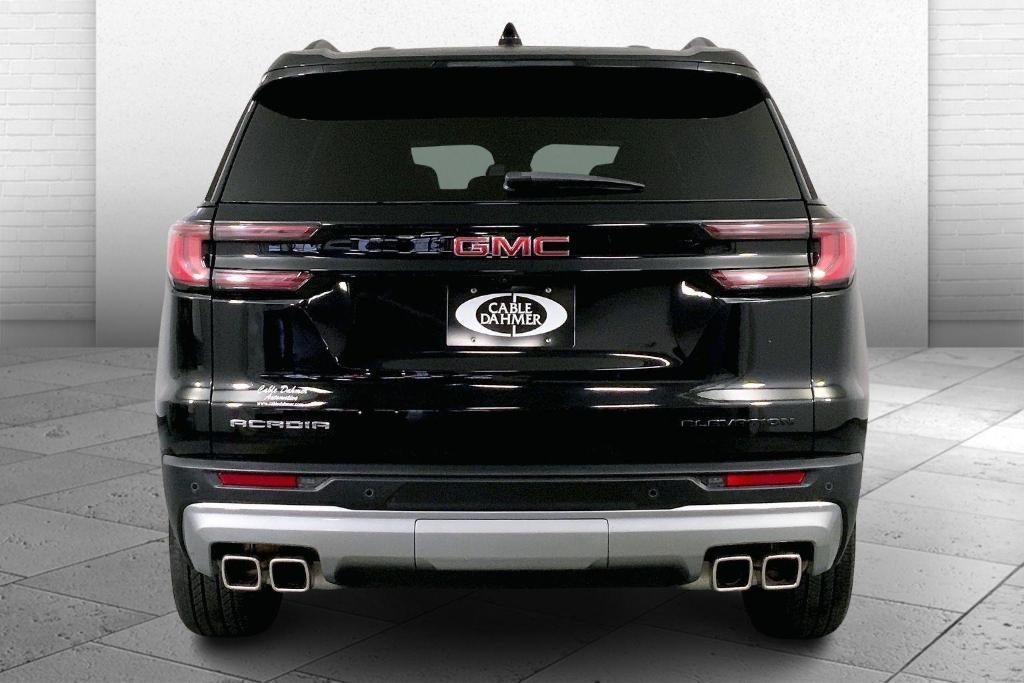 used 2025 GMC Acadia car, priced at $30,500