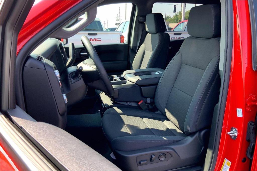 new 2025 GMC Sierra 1500 car, priced at $42,830