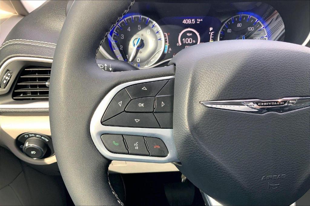 used 2023 Chrysler Pacifica car, priced at $25,000
